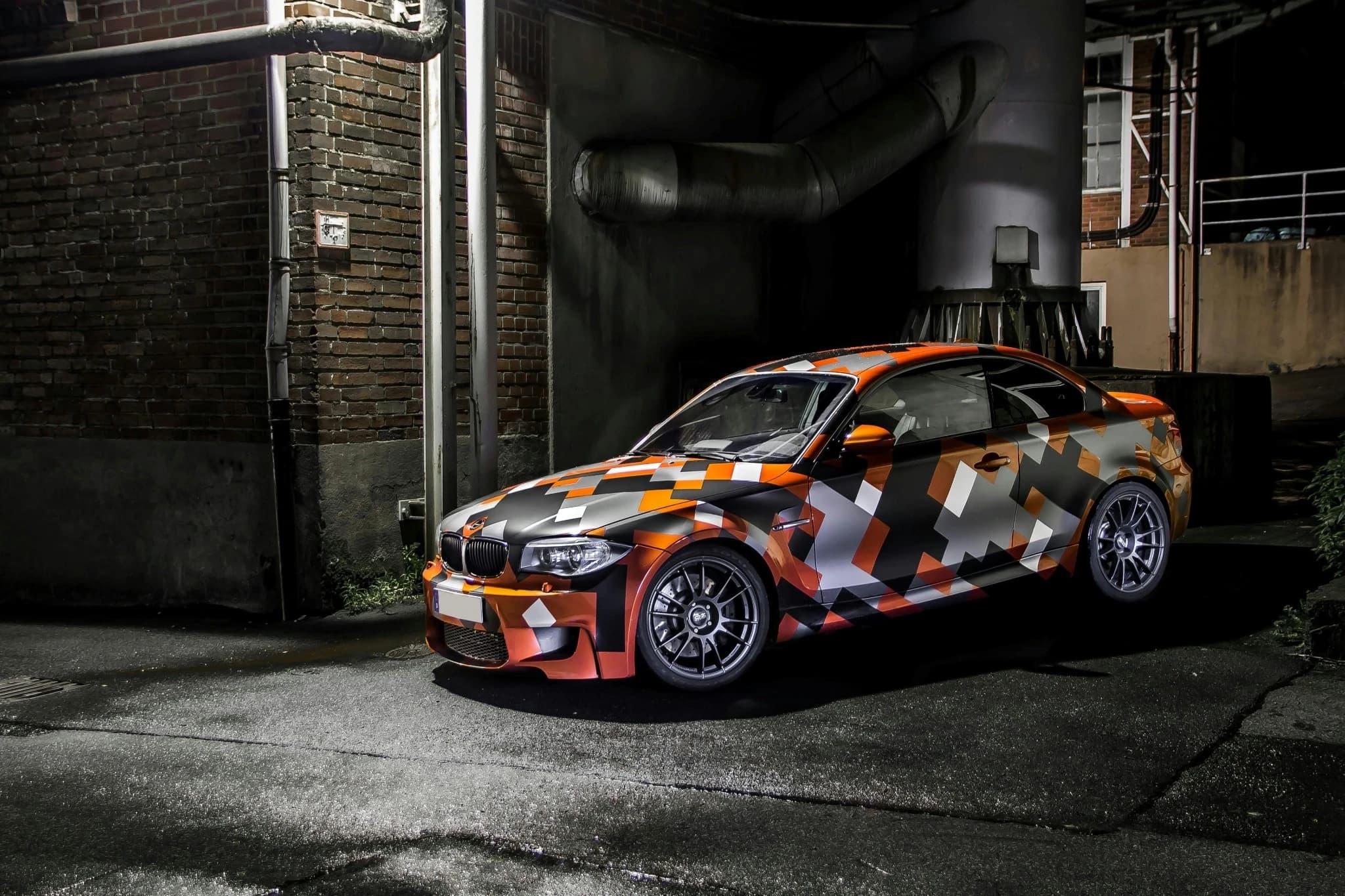 The Art of Vehicle Wrapping: A Complete Guide